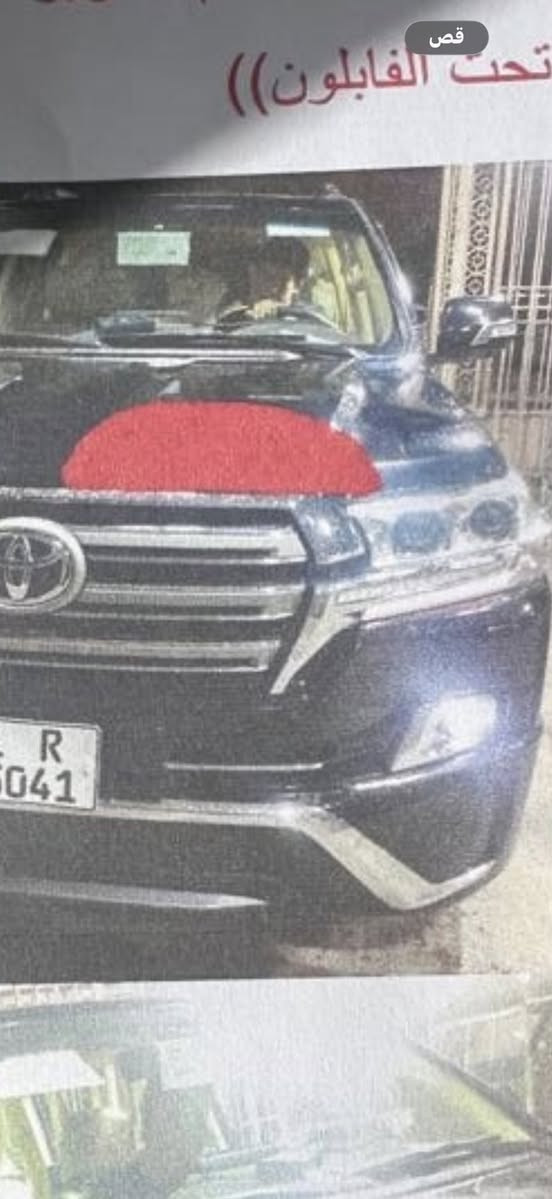 السلام عليكم 
لاندكروز موديل ٢٠١٦ اصل 
عداد المشي ١٤٧ الف حقيقي
Gxr v6
اللون اسود 
السيارة نظيفه جدا
بيها رصعه بالبنيد وصبغ كد شبر موضح بالسونار  

***********
