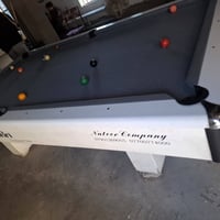 طاولة بليارد • بغداد