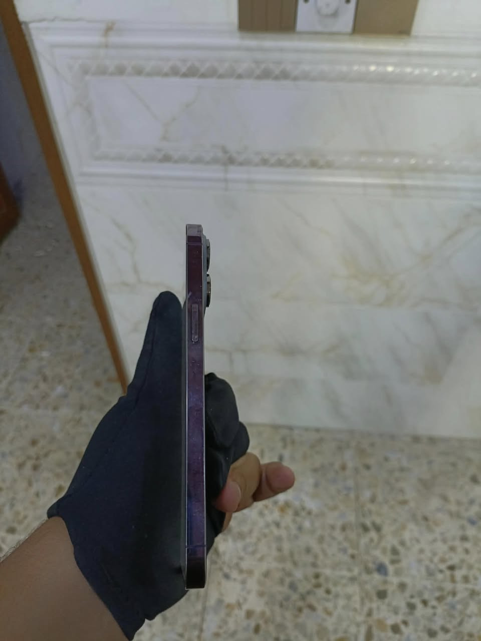 سلام عليكم ايفون 14برو ماكس لل بيع الجهاز مبدل فقط بطاريه شاشه بلادي فقط بي فطر زغير بل زاويه موضح بل صوره مامأثر ابد ذاكرته 256  دبل سيم بطاريه  100مبدل قبل سبوع فيس ايدي شغال كامرات فول السعر 650قفل قفل مابي مجال 
***********
