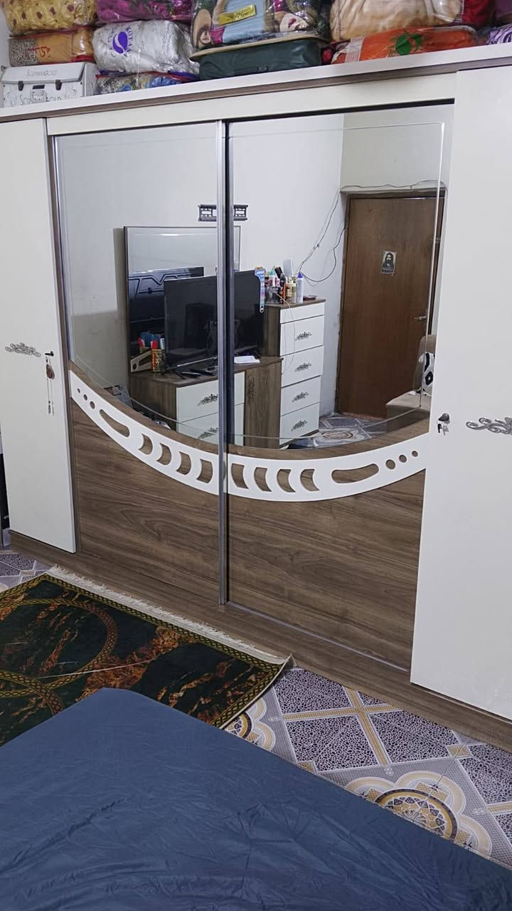 غرفه للبيع ممستخدمه هواي ٨ قطع لشراء يدخل خاص


**إذا كنت صاحب هذا الإعلان وتريد حذفه لأي سبب، رجاءا أرسل رسالة إلى الدعم الفني**