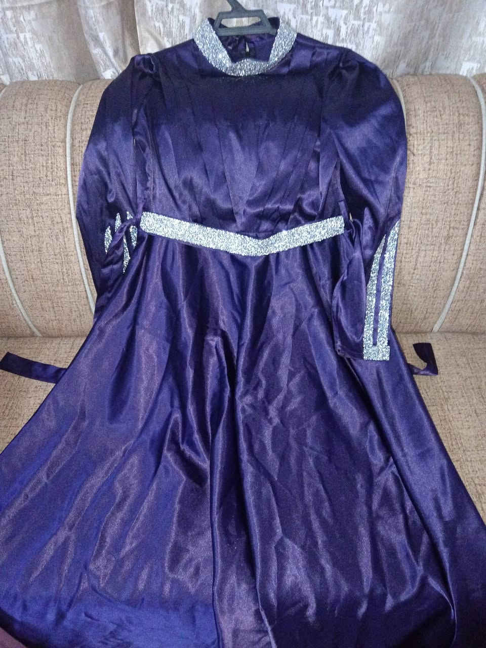 بنات عدي هذني الفساتين قياس ٤٦ السعر الفستان ٣٥


**إذا كنت صاحب هذا الإعلان وتريد حذفه لأي سبب، رجاءا أرسل رسالة إلى الدعم الفني**