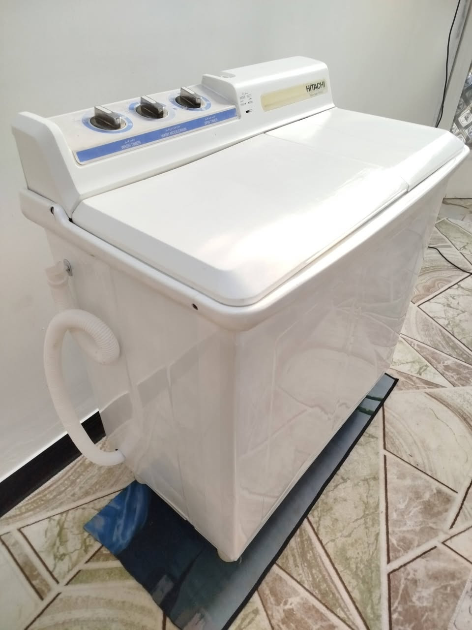 للبيع غساله هيتاشي ياباني حجم وصط موطوراته ابلاديه جاهزه غسل وتنشيف سعر100 مكاني كربلاء حي العامل ***********👈*********** واتساب وماسنجر موجود
