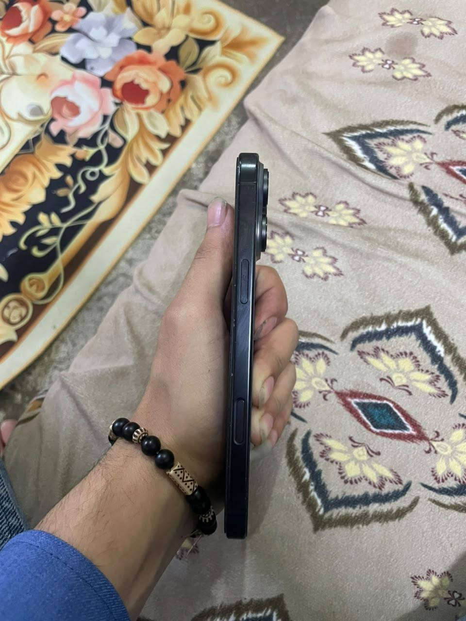 ايفوان 16 برو ماكس 750وبي مجال للبيع أو مراوس
ايفوان 16 برو ماكس دبل سيم ذاكره 256 غراضه كامل عيبه شاشه بي خط و الكامره أمامي و خلفي مبدل اصلي باتري 89 سعر 750وبي مجال شراي تعال واتساب فقط ***********
