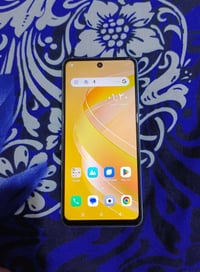 سمارت ٨ • ١٢٨ • نضافة ١٠٠%