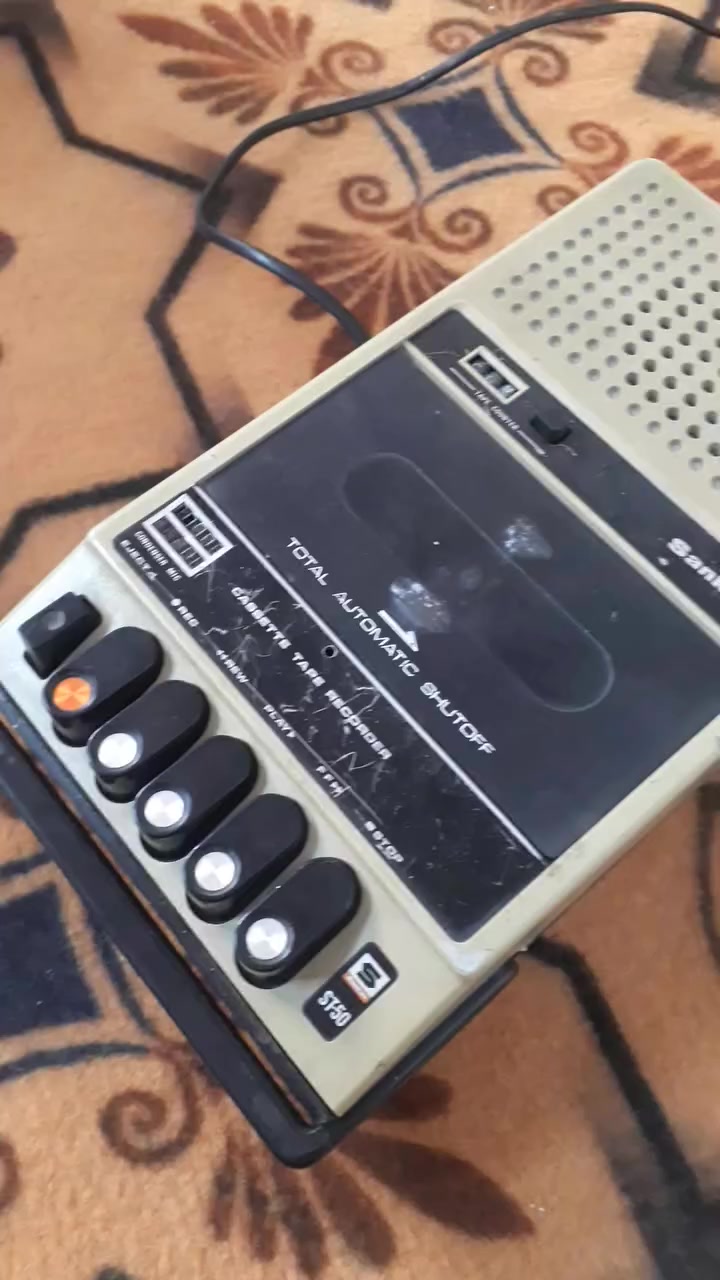 مسجل سانكيو شغال نقص قبق باتري توصيل بغداد فقط


**إذا كنت صاحب هذا الإعلان وتريد حذفه لأي سبب، رجاءا أرسل رسالة إلى الدعم الفني**