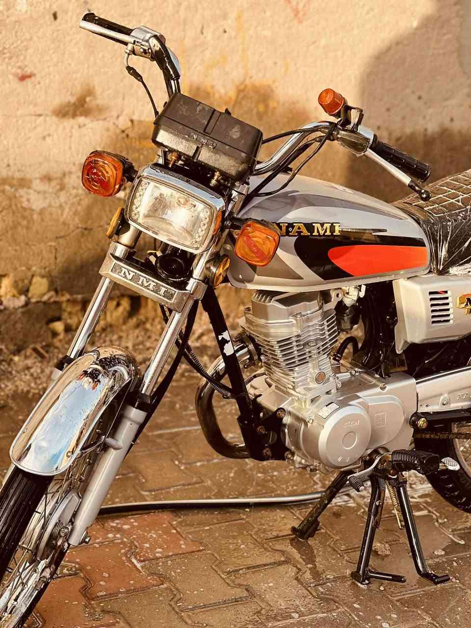 سلام عليكم دراجه نامه ٢٣طالعه ٢٤مكفوله كفاله عامه الدراجه رقم بس يبصم المالك تستلم لوحات كامله مدفوع رسومه السعر خاص هاذه رقمي بي واتساب***********
