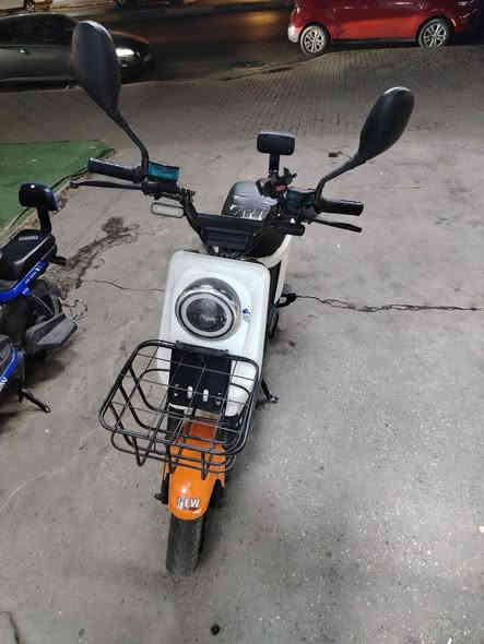 دراجه شحن ريان الاصلي
4 بطاريات الاصلي
سرعه 55 حقيقي
ملف 1200
دراجه نظيفه كلشي ما بيهه بس كشن واني ابدله على حسابي
سعر 350
يلي ما يشتري لا يدوخني وينقص بيهه
رقم ***********
تاخذه تفحص بيدك واذا طلع بيهه عيب تشلع عيوني
