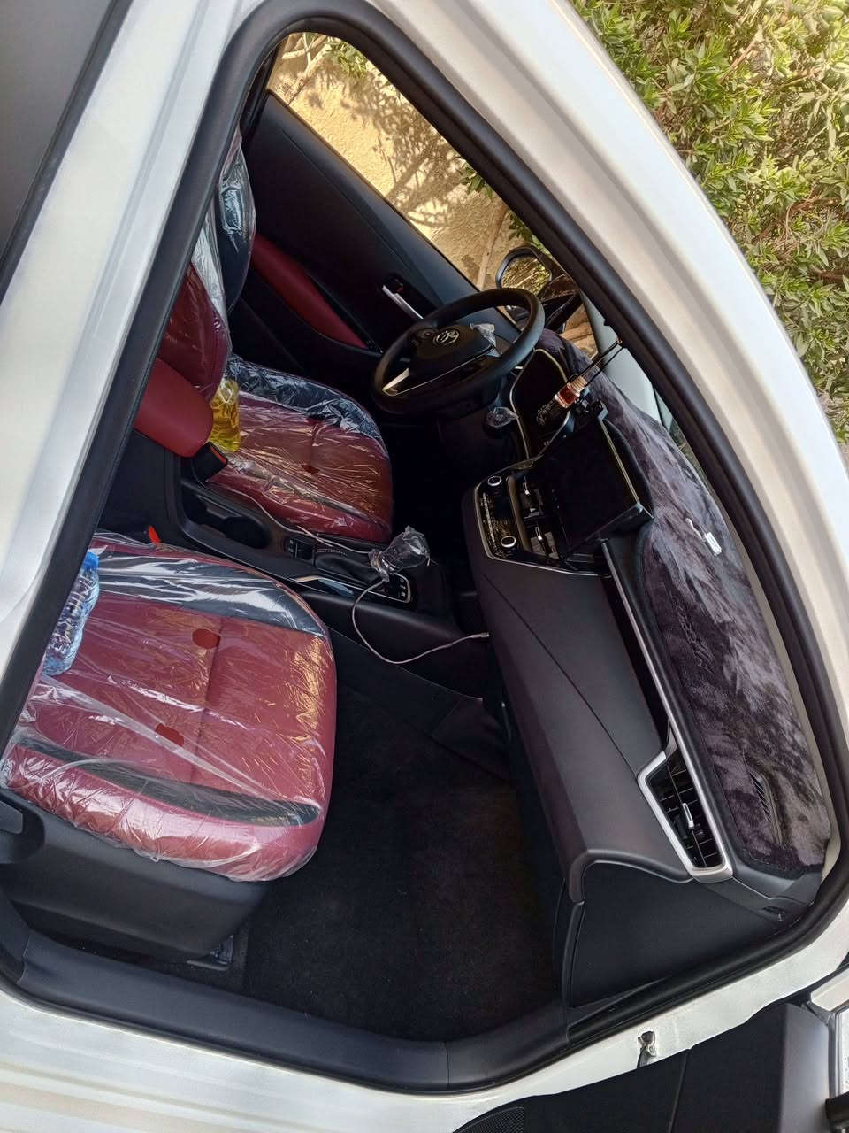 كولا موديل 2025 كفاله عامه ماشيه 1600 زيرو على وضع الشركه
السعر 165 
***********
