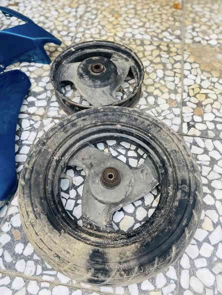 سلام عليكم كفرات وياله للبيع الكفرات ب٣٠ بلادي مال رمبه وياله بهاالي يزيدهن خل اخابرني وبي خير ويدلل
***********
