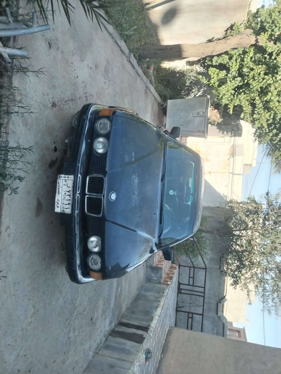 السلام عليكم بي ام 735 كلشي شغال كشانه جلد كير محرك شرط بيها تئخيره بلنمره كنترول الكير يعوزو تنضيف وصخ تواير صدر كلو نضيف شرط التحويل السعر 20
المكان ناحية القياره 
***********
