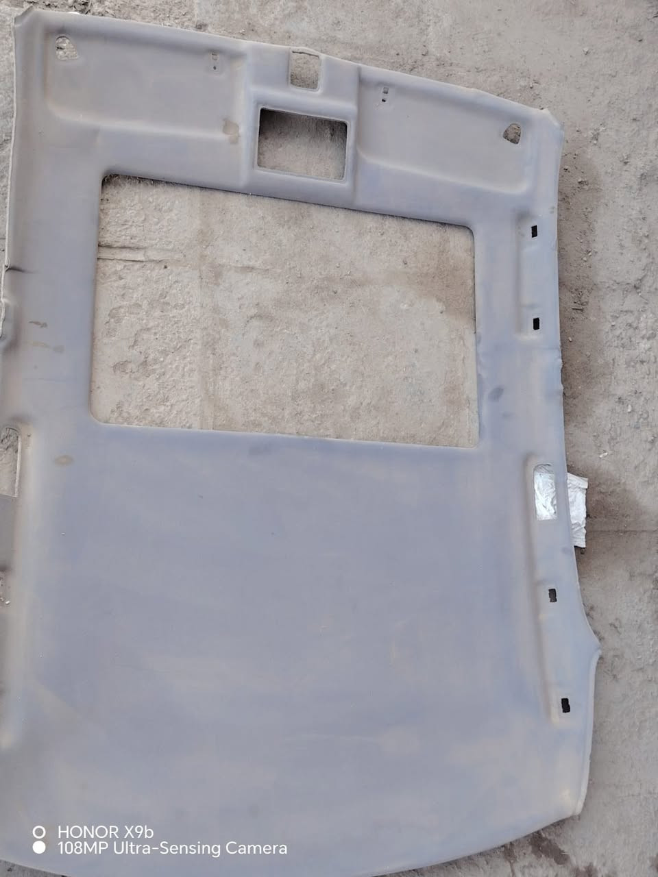 سلام عليكم متوفر تنته راس ثوار فلات فتحه توصيل ماكو مكان ناصريه ***********
