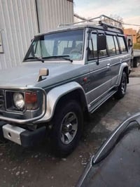 سياره كالوبر موديل 1996  كير عادي مكينه مكفوله  مكان بغداد البلديات ال...