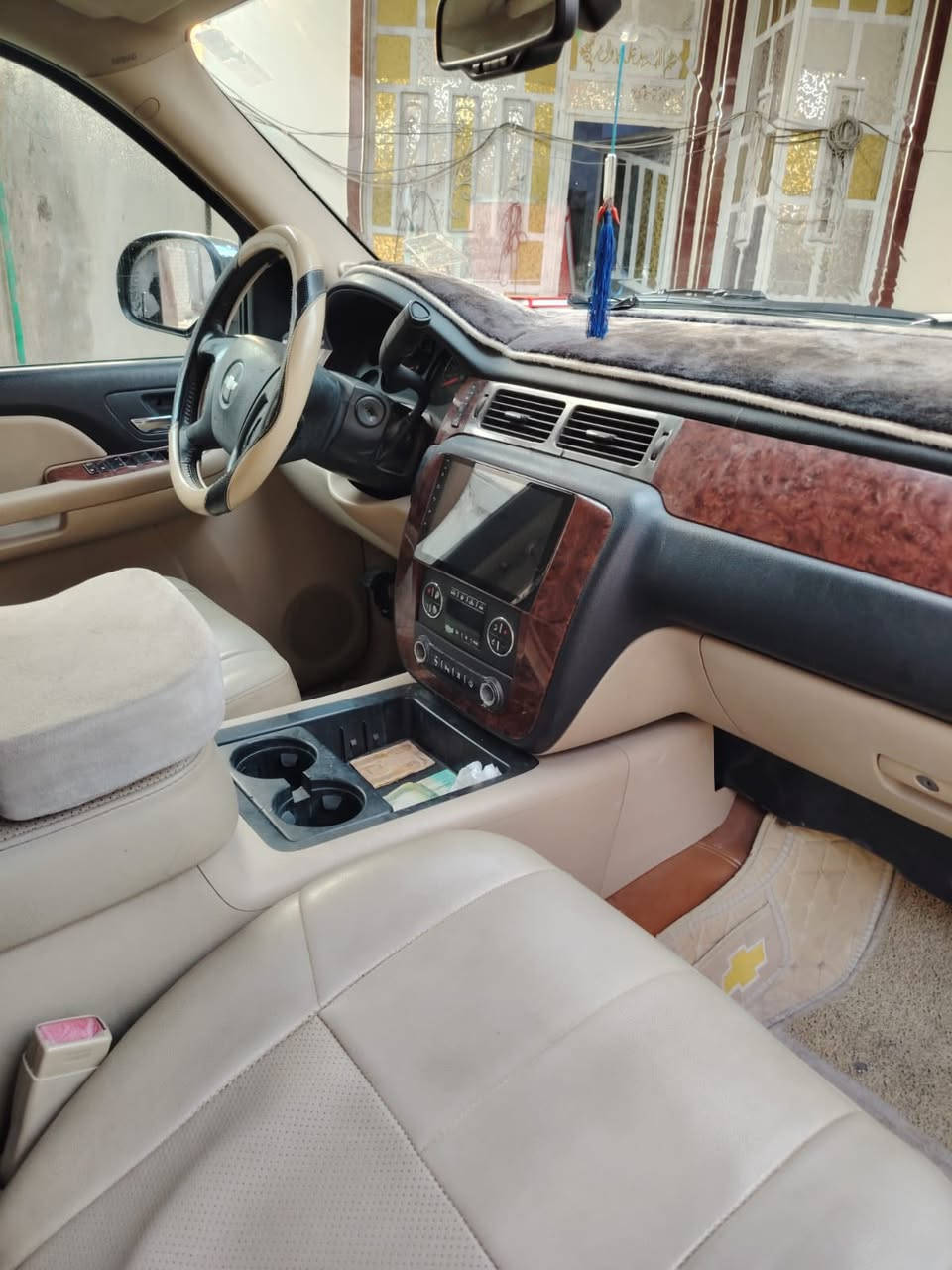 تاهو. 2014 موصفات عاليه للاستفسار تواصل ***********
