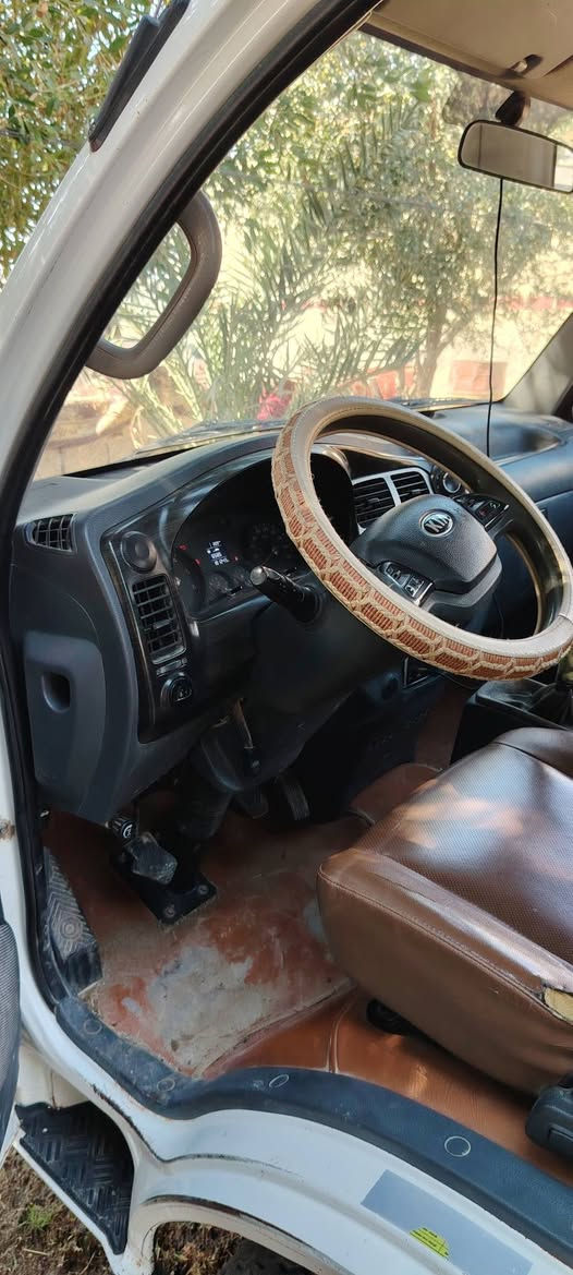 سلام عليكم كيه حمل للبيع موديل 2019 كفاله عامه رقم واسط تحويل مباشر *********** سنويه نكليزي مشروع وطني سياره جاهزه السعر 122بيها
