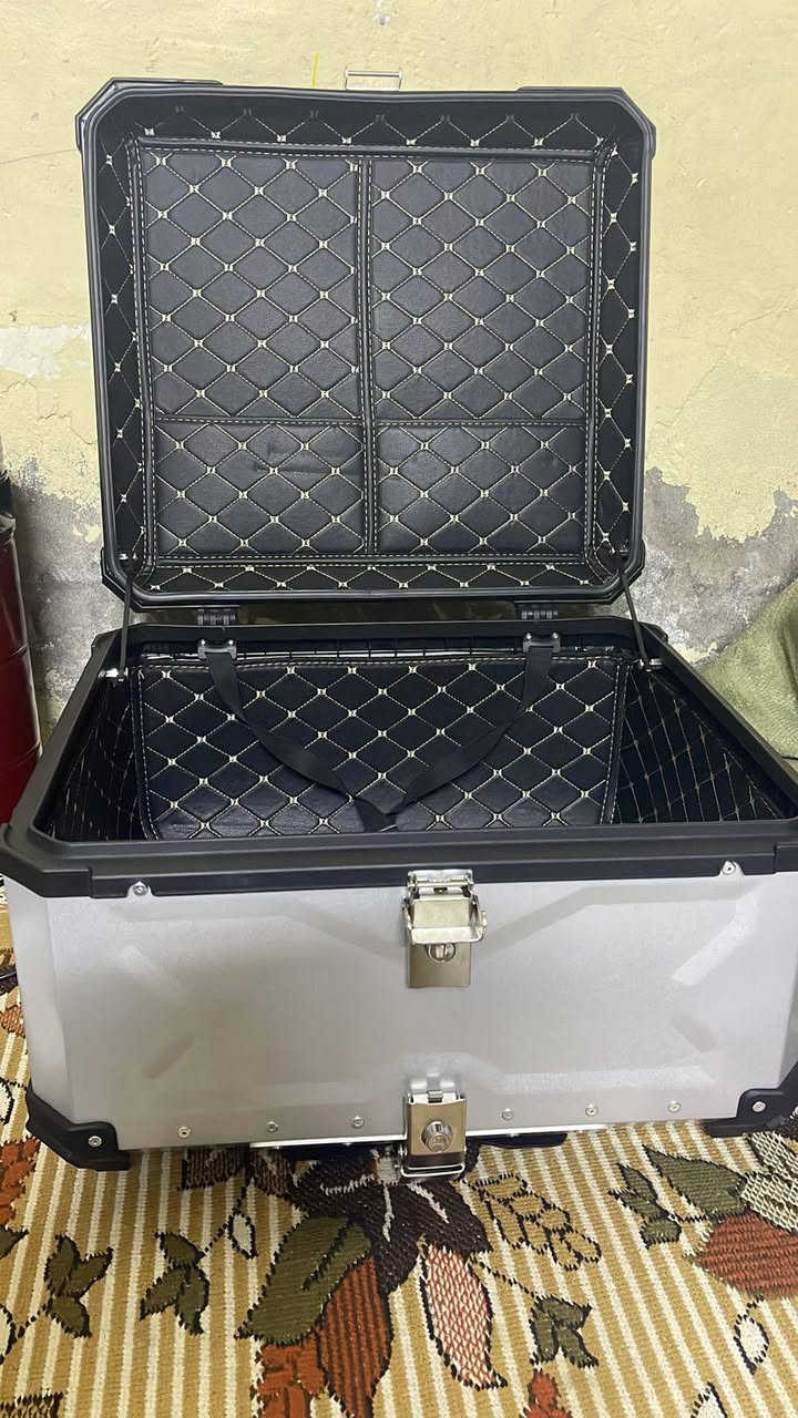 صندوك إمزون اصلي مال دراجة احلة وأكبر من الصور سعرة 125 ويا
التوصيل 
***********
