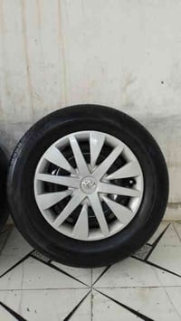 طقم 4 • 195/65/15 • كورلا