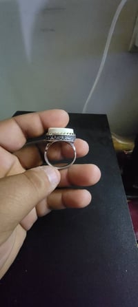 أحمر • نوادر