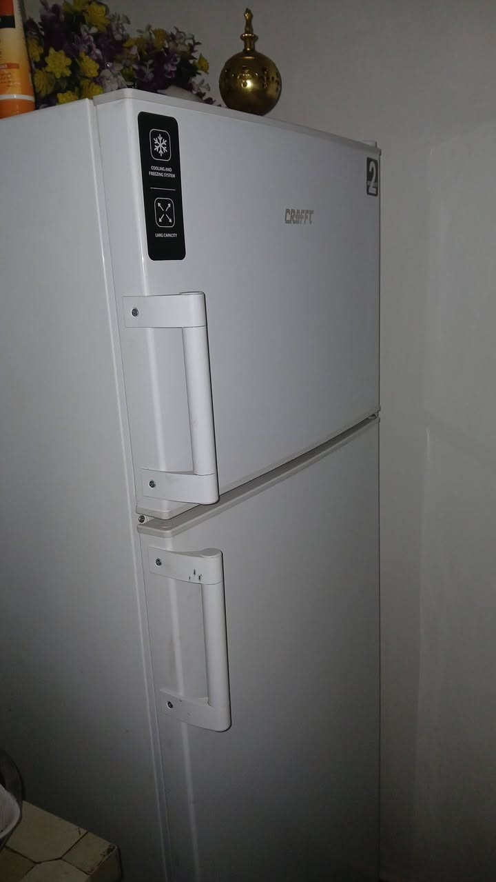 ثلاجه كرافت جديده مامشتغله ولا دقيقه بعدها بلايلون ع وضع الشركه بيها وصل ضمان وتبديل شوكت متريد تبدلها تأخذها وتبدلها كبل ماكو مشكله 400 قفل ***********
