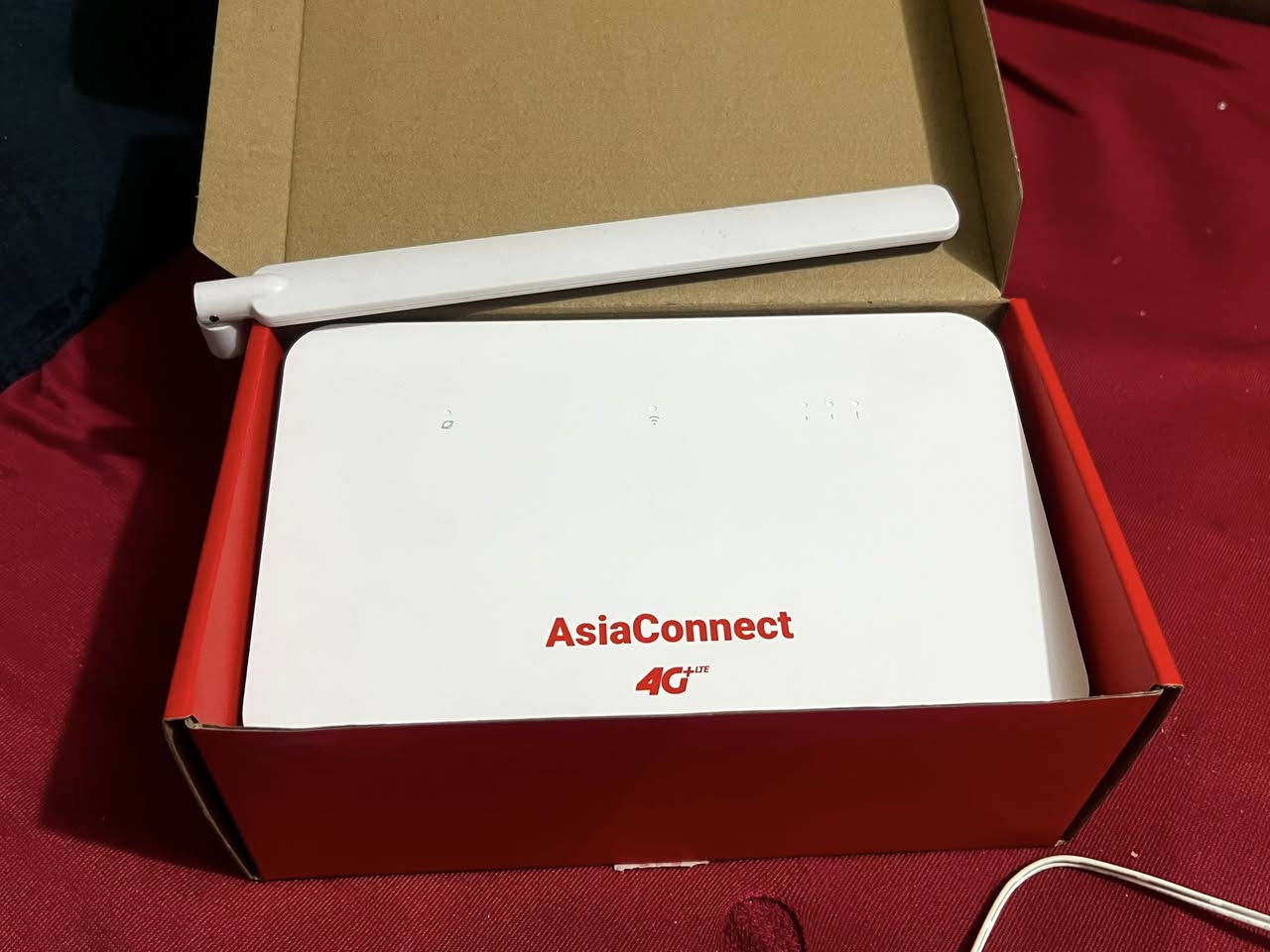 سلام عليكم راوتر اسيا سيل منزلي مكان  كربلاء تفاصيل  ستفسار ***********
