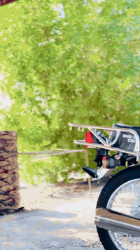 السلام عليكم
للبيع
 رقم وسنوية انكليزي مداور بسمك ثاني يوم شاصي 22وتعميرة 25 تعمير كلة اصلي ومختم  الشراي يتفضل خاص او الاتصال ***********
