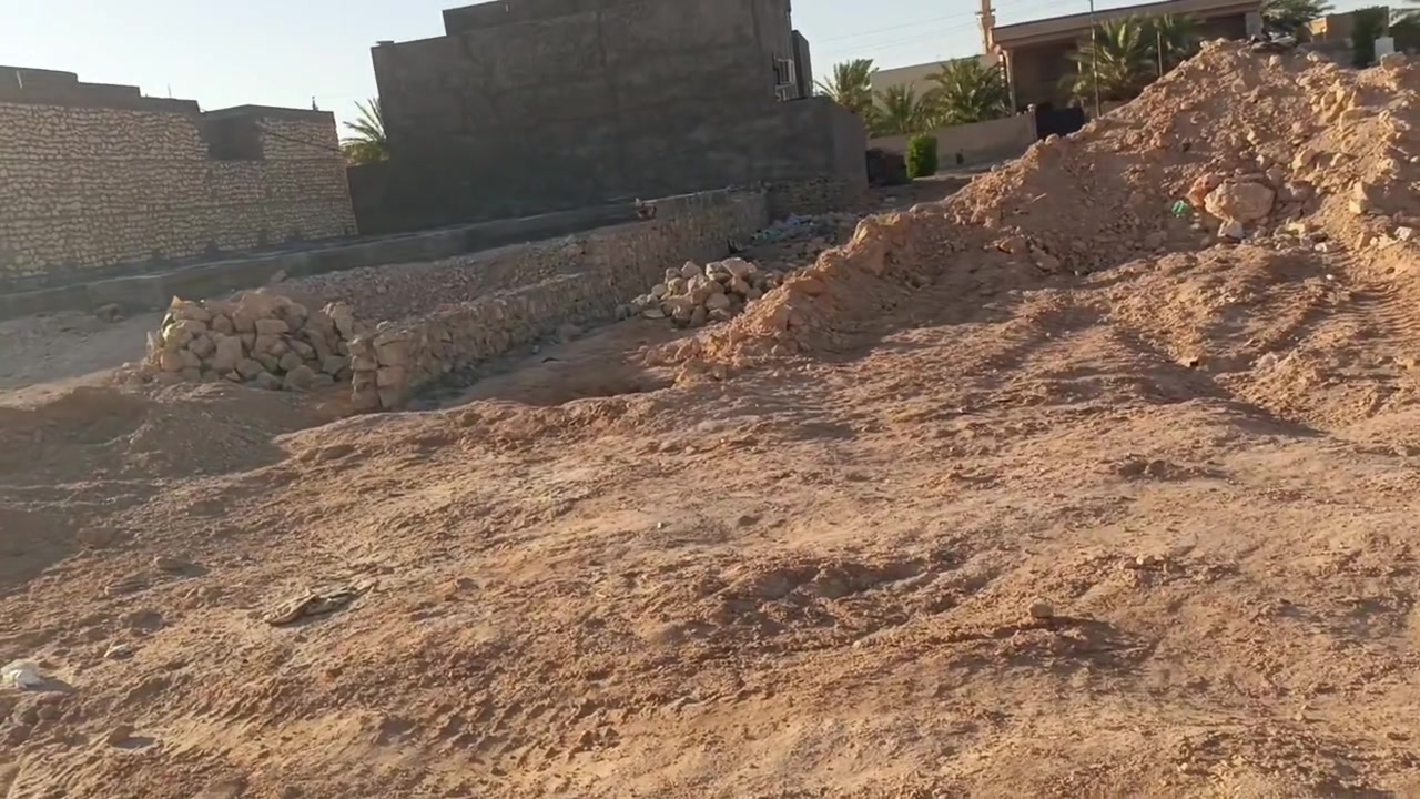 عرض رقم 69
قطعة ارض للبيع كبيسة حي العسكري الجديد مرحلة ثالثة
المساحة 300متر 
شارع 10
الوجه 12
نزال 25
خدمات كهرباء ماء تبعد عن شارع الحولي 50متر
العقار معروض لدى #مكتب #نور #الهدى #للعقار الانبار هيت كبيسة
للاستفسار ***********
@إشارة
