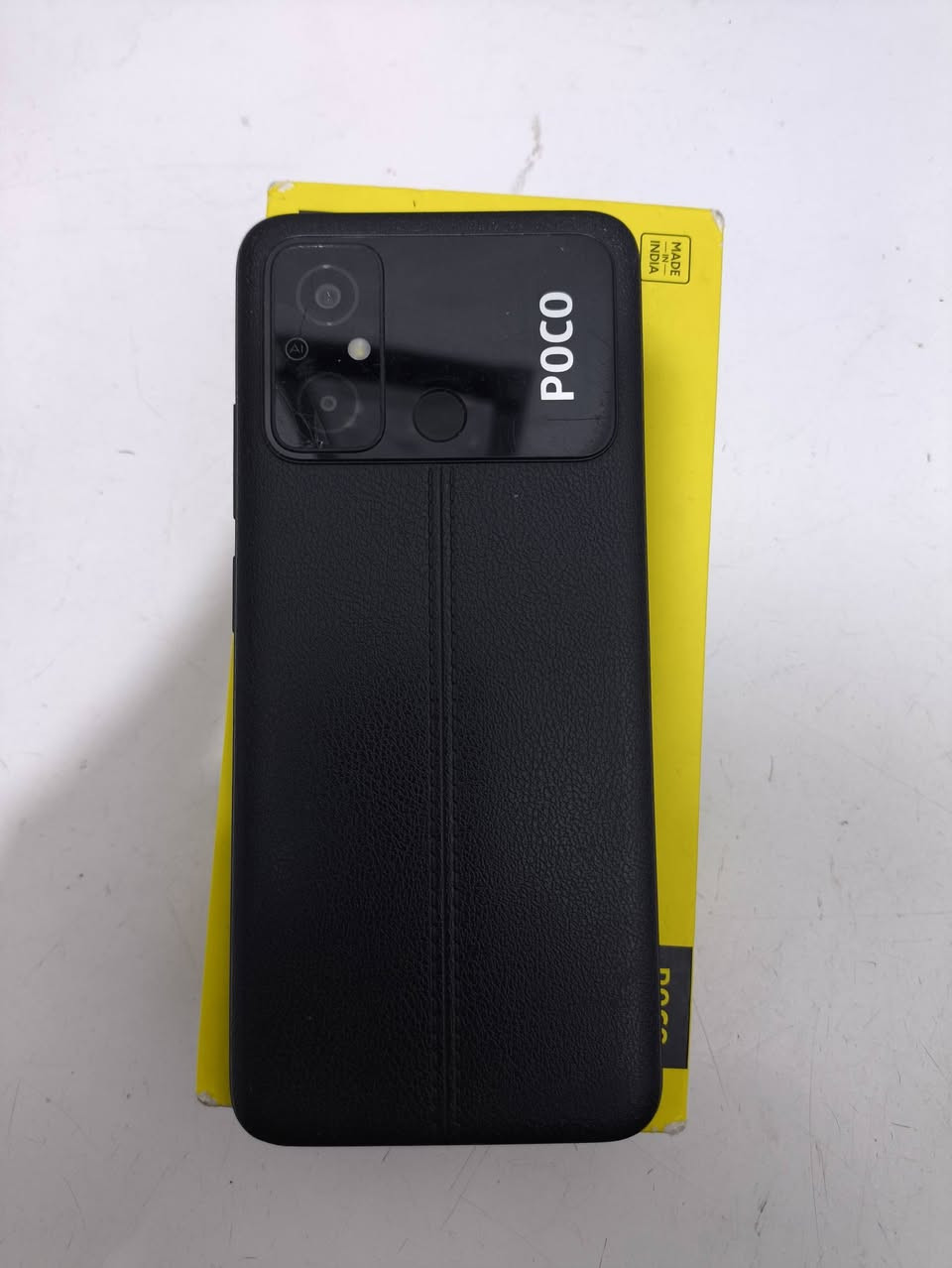 السلام عليكم 
موبايل poco c55
مساحه 128 الرام 6+6
وباقي المواصفات بل صور 
السعر 100 الف دينار 
للتواصل واتساب فقط ***********
