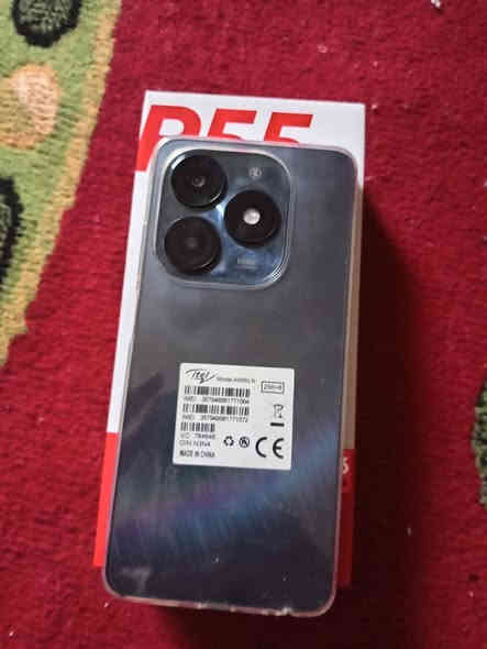 السلام عليكم جهاز للبيع جديد ماصارله سبوع السعر 120بي مجال وهذا رقمي؛ ***********
