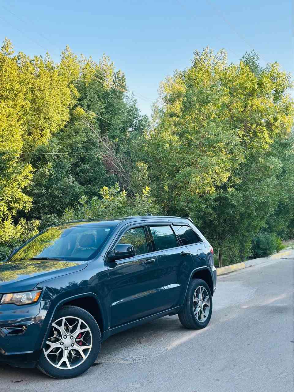 سلام عليكم جيب موديل 17 محرك 6 سلندر 3600 مكفوله سونار صور بلمنشور شواص الود كفالة صور الحادث بال منشور سيارة جاهزة ما بيها أي نقص فول مواصفات واحدع واحد ماشية84 سيارة باسمي بيها أربع قطع صبغ سعر175 تلفون*********** مكان بغداد الكرخ الشهداء بغداد, العراق
