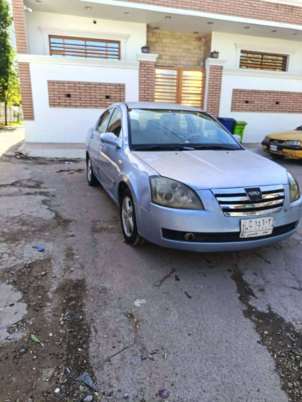 Chery A5 2011 النظافة كما في الصورة
2000 محرك

كير جديد 

حديدية 80%

سيارة نظيفة 

سعر 47 $ وبيها مجال بسيط 

للاتصال بمالك السيارة ***********
