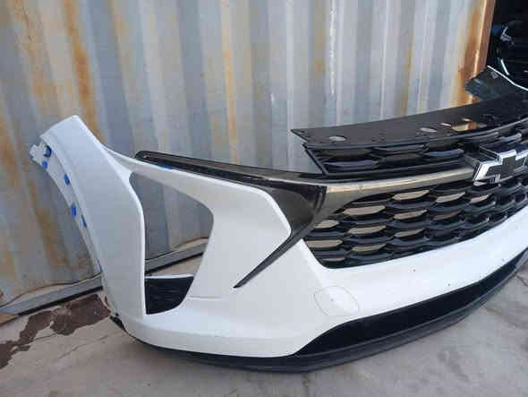 اغراض تراكس  تريل بلايزر  25 و 24
متوفر دعاميه امامي 
متوفر دبة ماء زراكات 
متوفر لايت أمامي 
متوفر بك لايت  خلفي 
متوفر جاملغ وبنيد 
متوفر محرك وكير 
متوفر ابواب تراكس و تريل بلايزر 
متوفر  حداديه كله موجود 
متوفر مروحه تكت كامل مع راديتر ماء راديتر تبريد راديتر تيربو 
متوفر شوته
للإستفسار مراسله الصفحه  
***********
