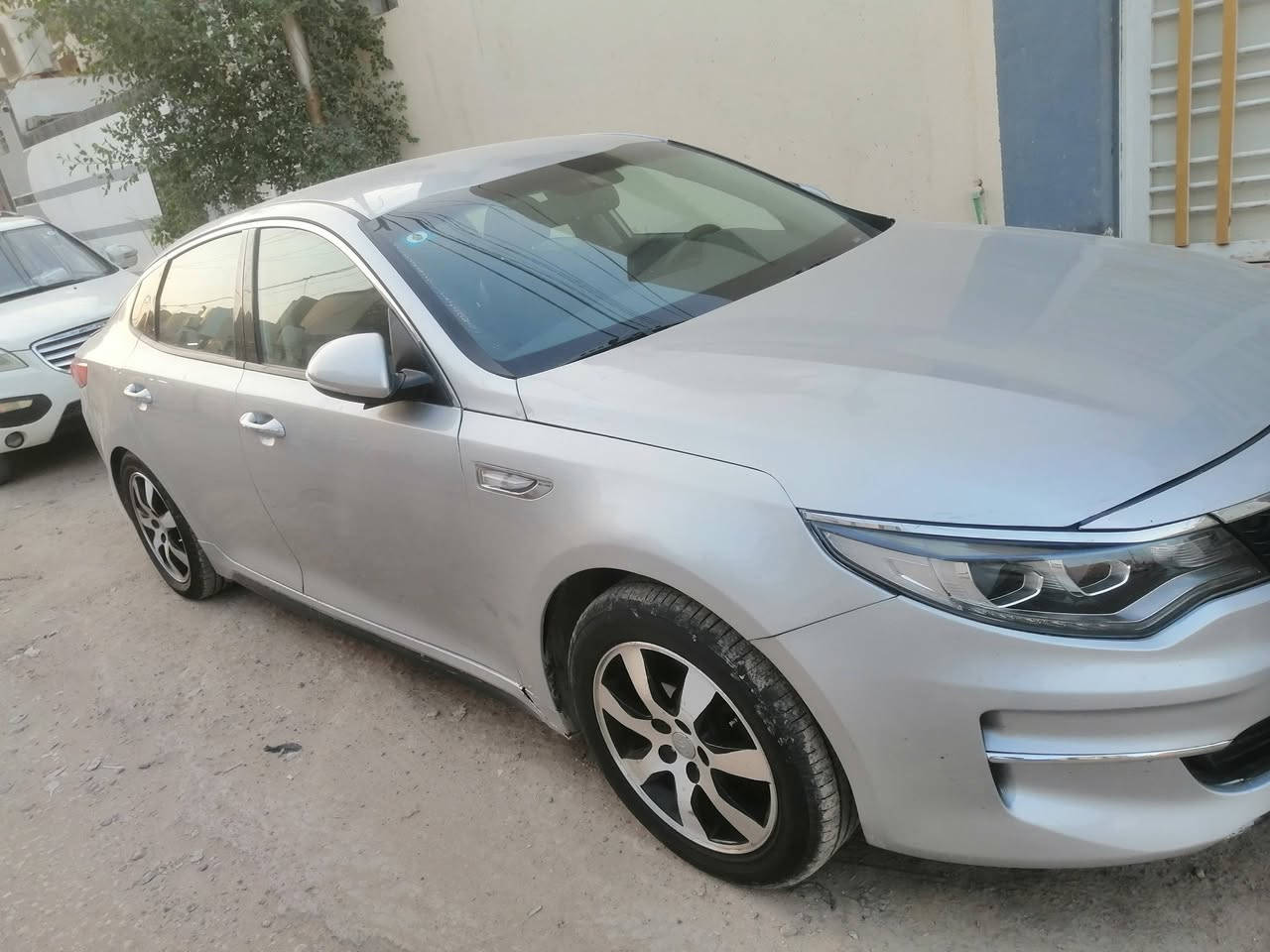 وبتما موديل ١٨ للبيع رقم دولي بسمي المكان نجف السعر ١١٠
***********
