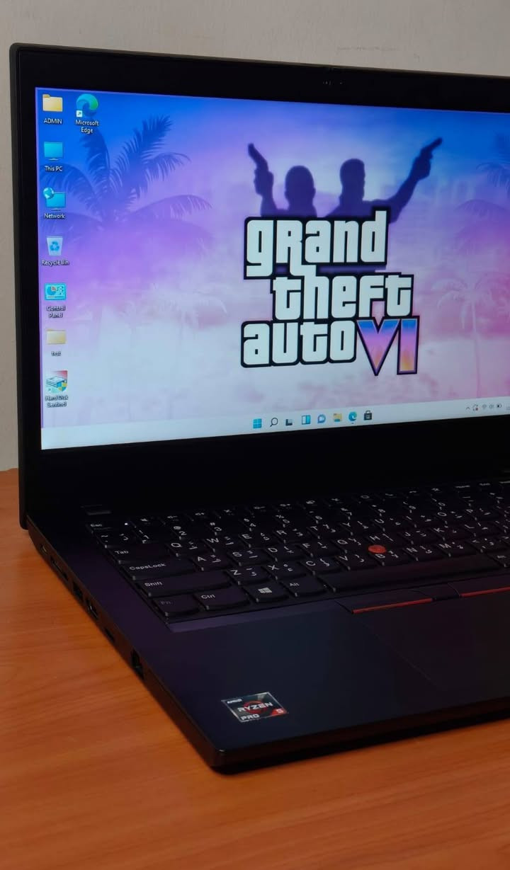 لابتوب Lenovo L14الجيل 12 حديث للبيع برامج هندسية مونتاج العاب
معالج رايزن 5 برو 4650u يوازي الجيل 12
رام 8 كيكا ddr4 
هارد ssd m.2 256
شاشة 14
كرت شاشة راديون 8 كيكا
شحن تايب سي مع شاحن 65 واط
وندوز 10 برو او 11 اصلي مفعل
السعر... 350 الف أرخص لابتوب بجيل 12
يشغل كل البرامج الهندسية و المونتاج و العاب مثل ببجي جيتي 5 حروب متوسطة


**إذا كنت صاحب هذا الإعلان وتريد حذفه لأي سبب، رجاءا أرسل رسالة إلى الدعم الفني**