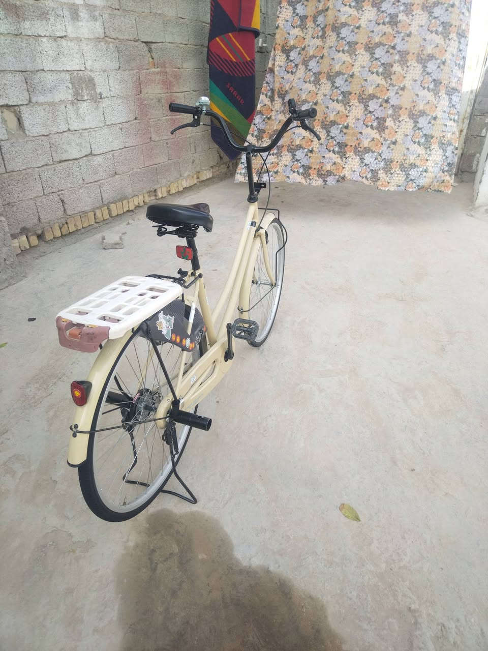 سلام عليكم بايسكل للبيع شركه بيدي موديل 22 السعر 140


**إذا كنت صاحب هذا الإعلان وتريد حذفه لأي سبب، رجاءا أرسل رسالة إلى الدعم الفني**