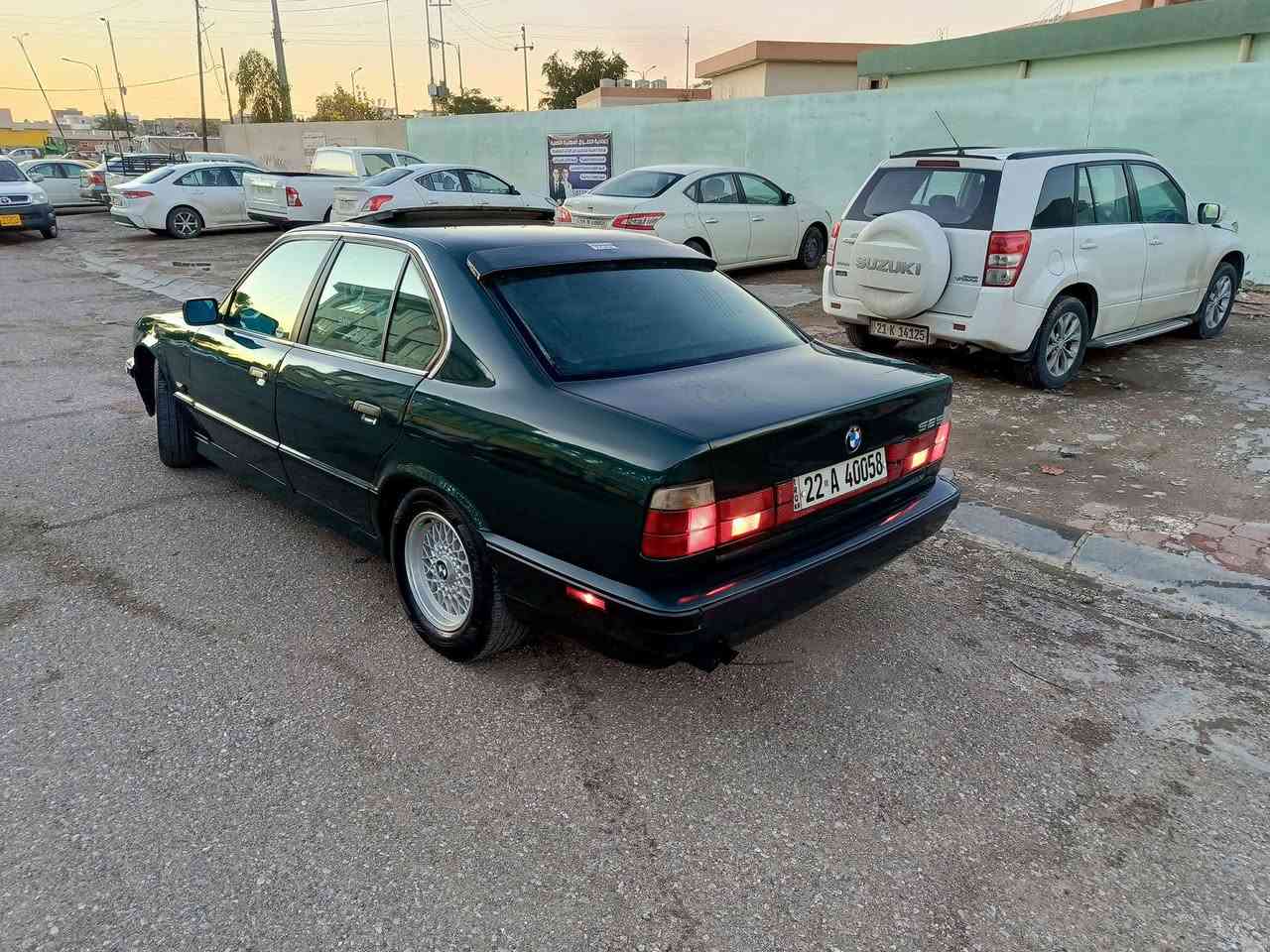 بي ام 525 مسكر...***********...اوتوماتيك تبريد موديل 1992 محدث 95 رقم اربيل دولي بسمي حد 2030 سعرها 74 وبي مجال.. مكانها كركوك
