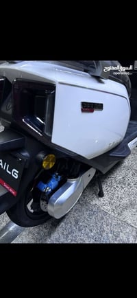 دراجة شحن • تيسلا موديل 2025 • 6 بطاريات