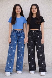 ملابس أطفال • للبيع