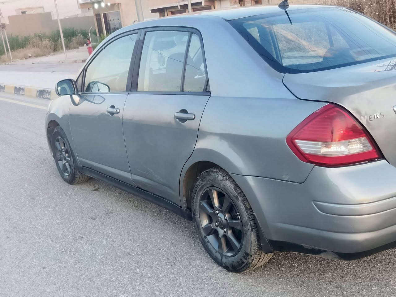 نيسان فيرسا 2010
صبغ أقل من حزام بس أبيع حزام بدون دواخل المحرك بي أثر خفيف نفخ بإسمي السعر 70
***********
‏‪***********‬‏
