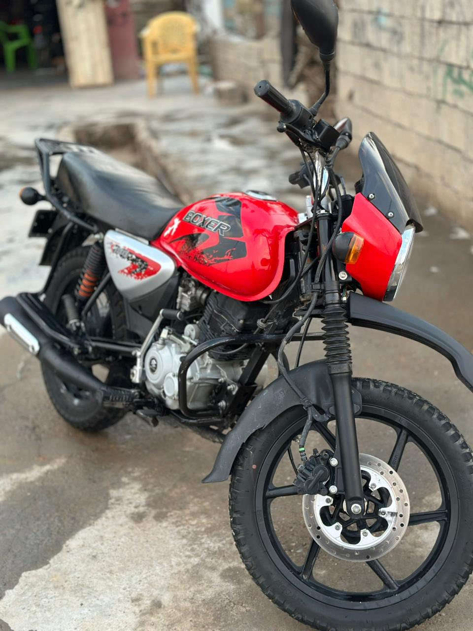 السلام عليكم دراجه بوكسر موديل2023 المكان بغداد الحسينيه الراشديه السعر2350 ما متواجد على الفيس الرقم***********
