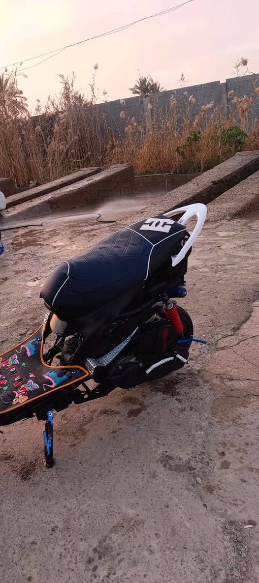 سلام عليكم درجة ماكس البيع بوشه 55بلاديه شرط لا تنقص ولا تجفيت الك فحص درجه بيه شلعه تخبلل  محرك ناعم صلف هندر شغال درجه حلوه ترهم مال لعب مال جنيه سعر 475بيه مجال قليل ترهم مرواس بيراني ***********
