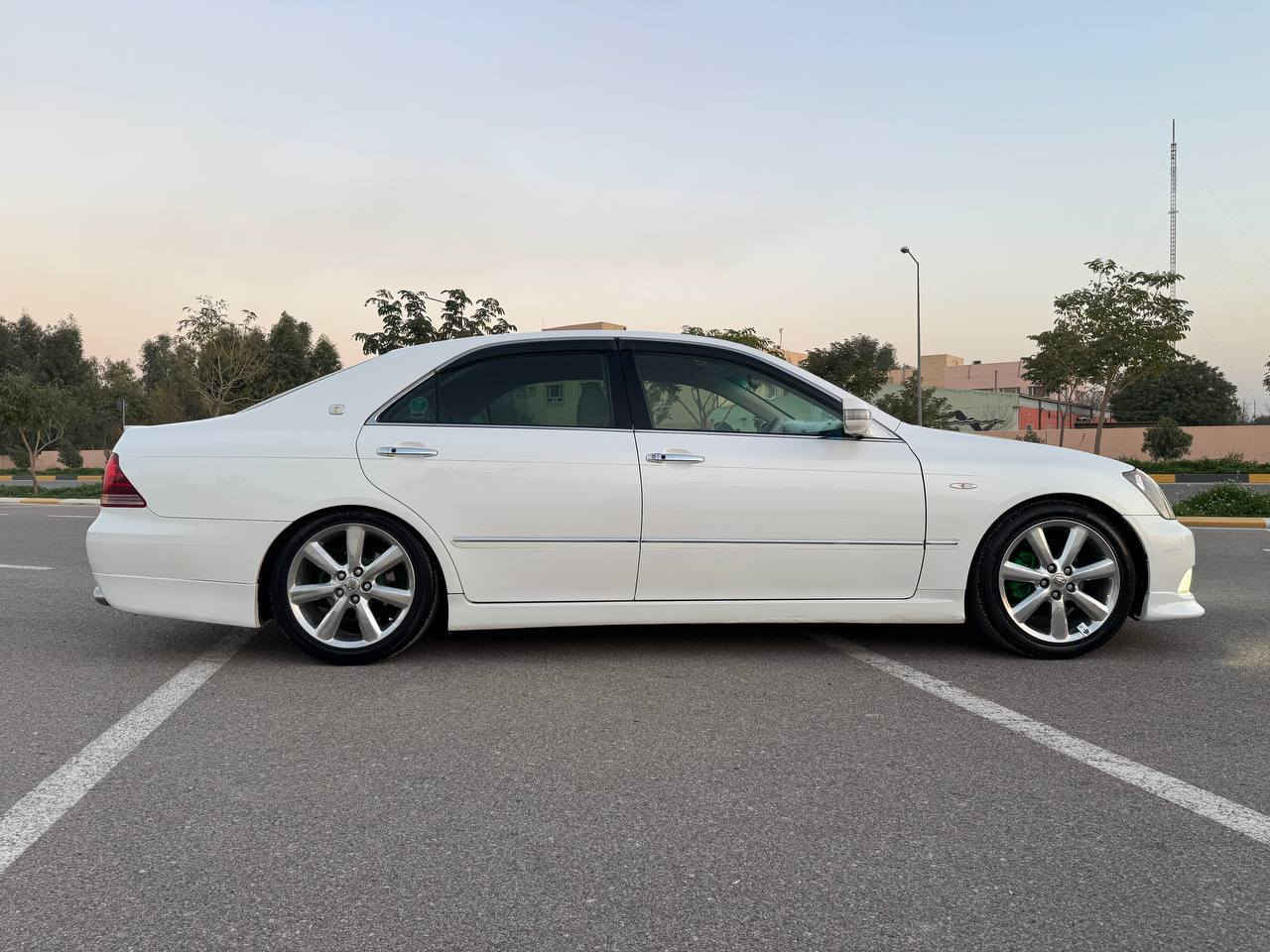 به ناوی خوا شاهینه 2005 ساغ ساغ بێ بوياخ گیرو مه کینه گەوره 182 سێ دوگمەی په رده کامل کراوه به 184 پێشو پشت سپورت نزم کراوەی یابان دنگه ی استیل ئاوێنه ئیشارات حاسه و کامێره مشتى سوکانی گۆڕیومە بە لێكسزی بێ لەحیم
تاقانەی جوانی جاهز کامل مەسرەف کراوە بەشەرت
تێبینی: کۆدیشی بو کراوه به ناو خۆمەوەیه
*********** شوین.کەلار  ئەدمین🌹 كالار, السليمانية
