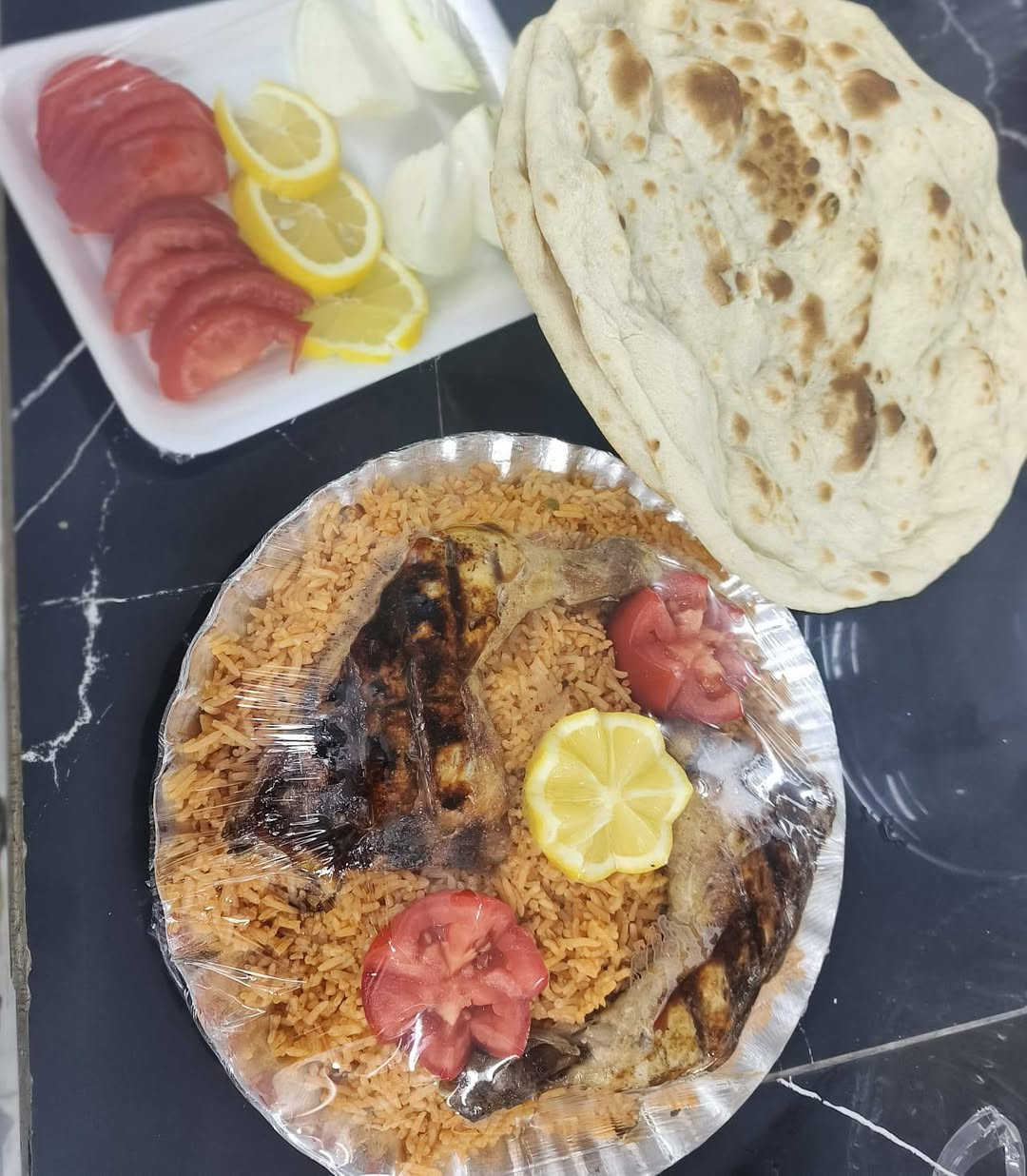 صلي على محمد وآله محمد عروض اليوم 
مسكوف ومشويات أبوعلي 
عنوان بلد مقابل محلات الحاج عدنان 
التوصيل مجاني لكل الطيبين 
الحجز ***********
