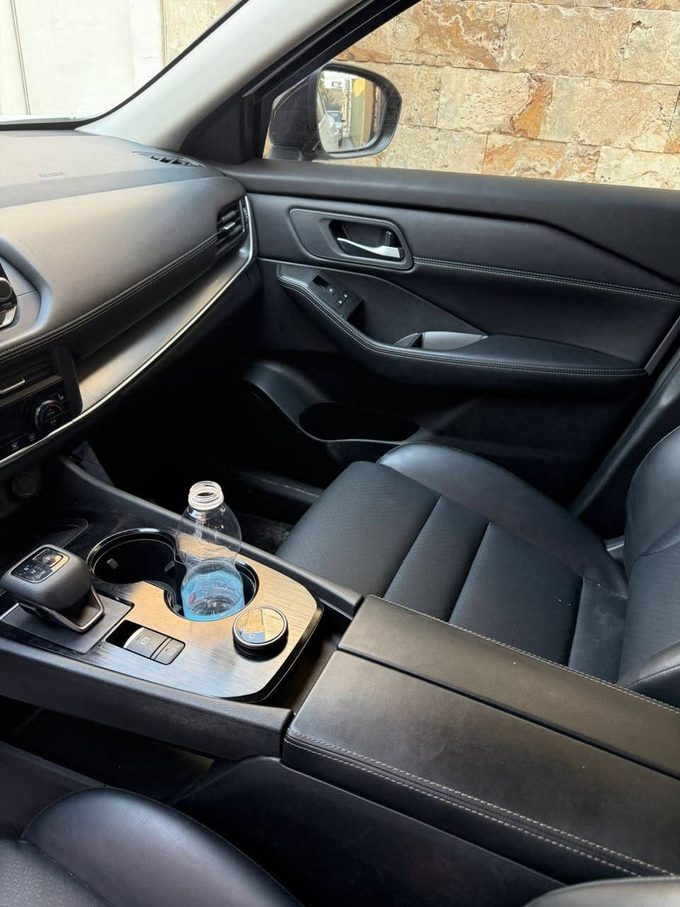 السلام عليكم للبيع موديل 2024 فول موصفات
حادثهة واضح بل صورة 

بدون رقم 
السعر ١٥٥ وبيهة مجال 

*********** بغداد, العراق
