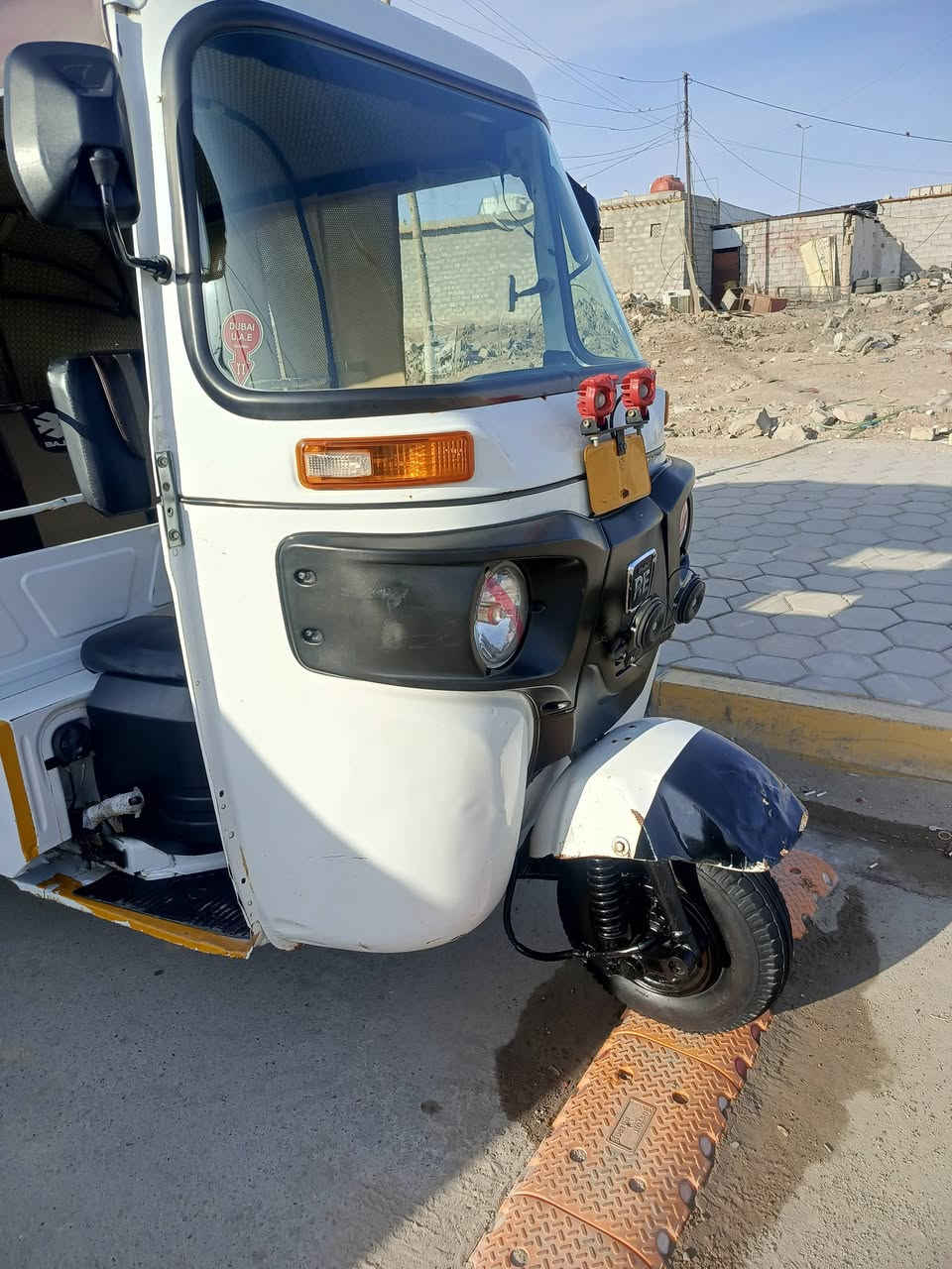 تكتك 21 للبيع اوراق اوراق مكان واسط ناحيه شيخ سعد***********
