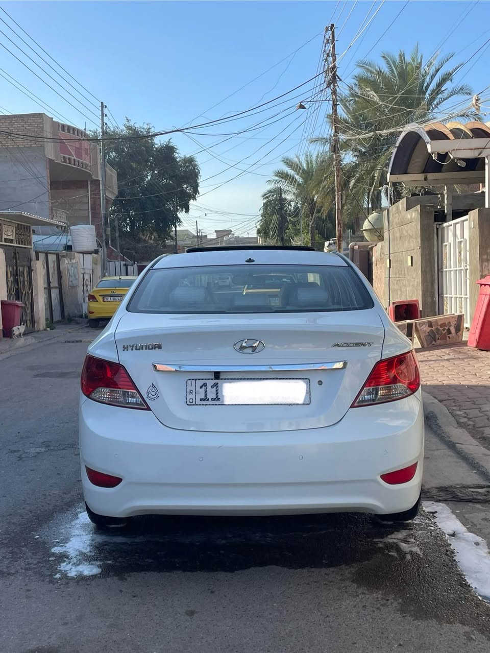 السلام عليكم 

اكسنت 2012 خليجي 1600 القطرتين المرغوب فول مواصفات للأخير بيها 3 قطع شرط بدون اي دواخل رقم بغداد بأسمي عارضها ب93 وبيها مجال مكاني بغداد للأستفسار *********** بغداد, العراق
