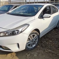 كيا سيراتو • حلة • صور وسونار