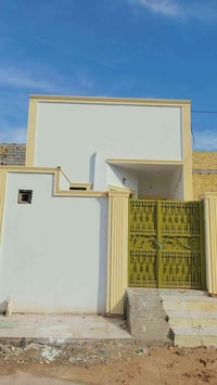 دار للبيع حي الغدير 100متر بنا جديد الستفسار 07705530795