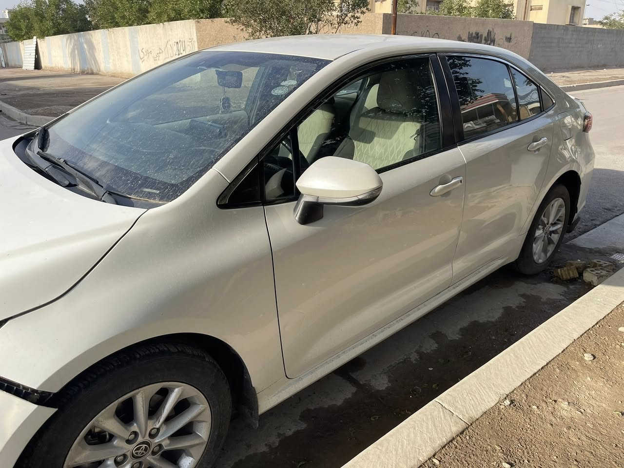 كورلا 21 مكفولة من الضربة ما عدا حالوب بيها سعرها 150         ***********
