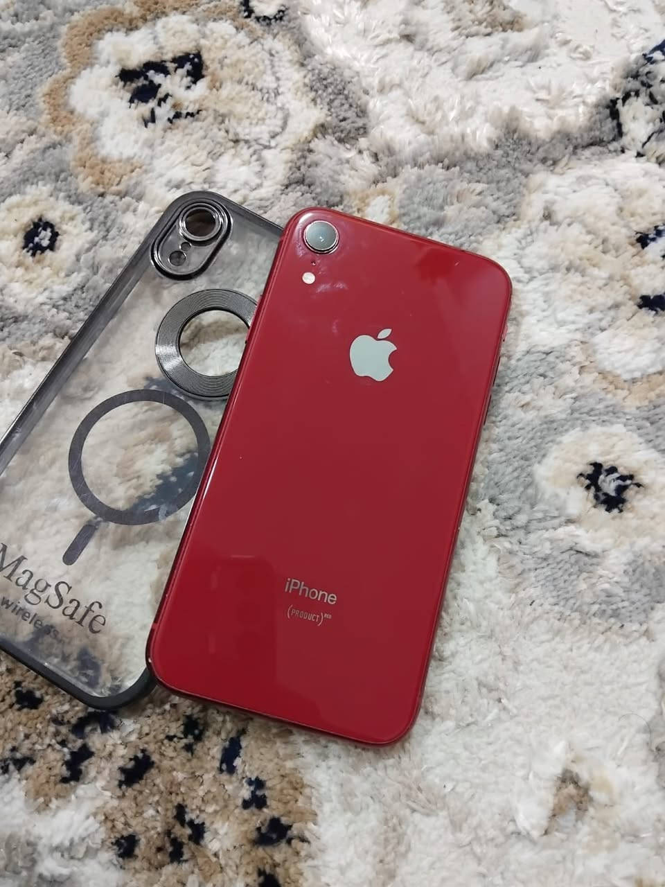 سلام عليكم بيع او مراوس
ايفون xr 
جهاز بلادي مبدل بطاريه فقط 
اتصال نت تصفح جهاز فول شرط الفحص مكاني الرمادي 
***********
