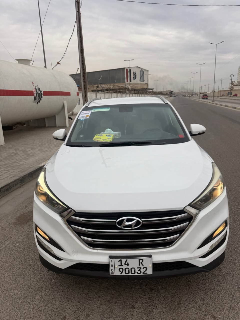 توسان 2016 خليجي سياره كفاله عامه من كلشي بيه فقط مكانيين بدي آر كد صبعين مامبينات كلش سياره جديده كلش  عله وضع الشركه جاهزه للأخير مكينه كير حداديه تخم تاير كله جديده رقم بصره تحويل ثاني يوم باسمنه الشراي يتصل مكاني البصره المجمع النفطي *********** Singapore
