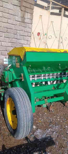 بۆ فرۆشتن تابیعەی اسبانی مودیل2015 بێ شکان ولحیم  شوێن بەردەرەش سعری23ورقە *********** ***********
